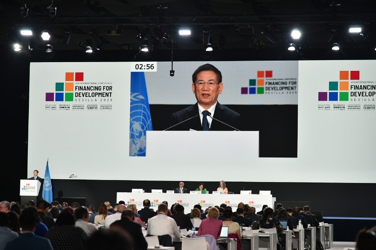 Phó thủ tướng Chính phủ Hồ Đức Phớc phát biểu tại Phiên thảo luận toàn thể của Hội nghị quốc tế lần thứ tư về tài chính cho phát triển